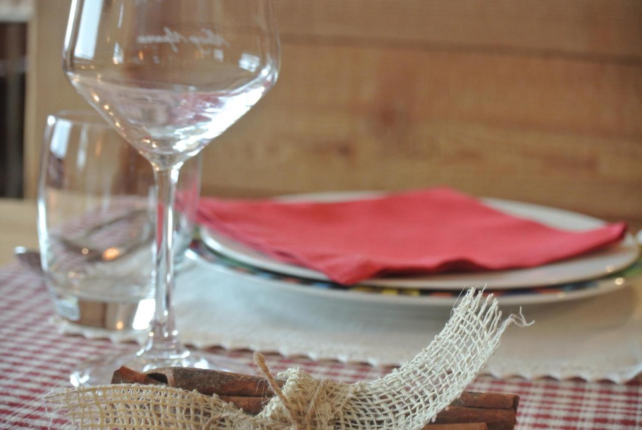 Albergo Alpenrose Ski&Bike Mountain Hotel Gressoney-Saint-Jean Luaran gambar